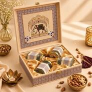 Birch & Co. Decorative Gift Box with 4 Glass Jars for Gifiting