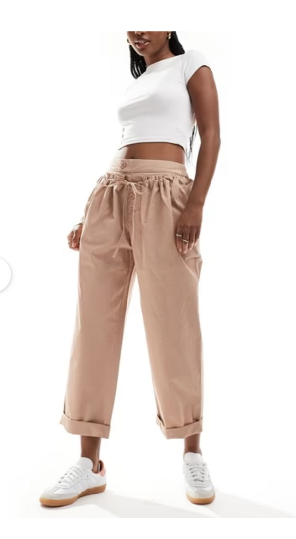 AJIO: Trousers ( Women's, Men's, Boy's, Girl's) Up to 88% | Under Rs. 999