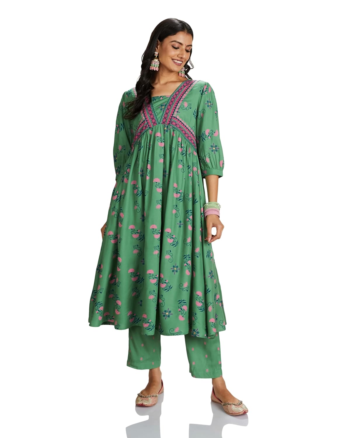 Amazon Brand - Myx Women's Rayon Floral Kurta and Pant Set (Available in Plus Sizes)