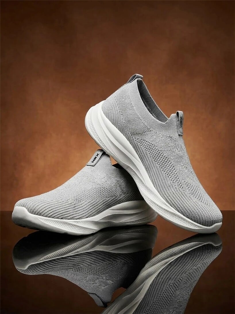 HRX by Hrithik Roshan RX-101X_9 Slip On Sneakers For Men (Grey