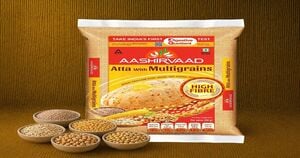 (kochi 682004) Aashirvaad Multigrains Atta 2 kg
