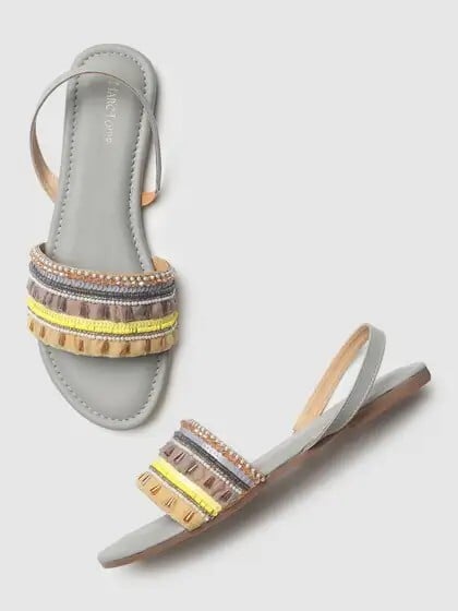 Marc Loire Women's Footwear Up to 88% Off