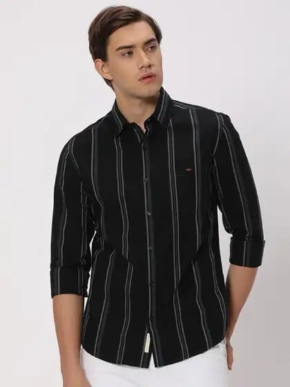 Mufti Clothing Up to 75% Off