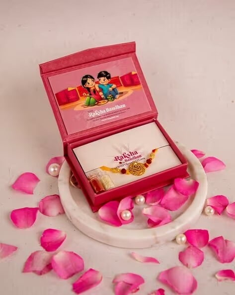 Rakhi at Upto 95% Off