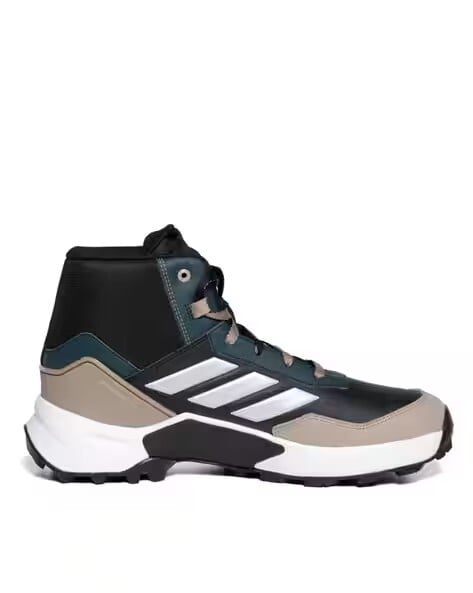 Upto 70% Off On Adidas Apparels