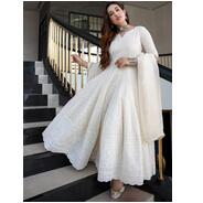 Up to 86% Off Durga Puja Women Ethnic