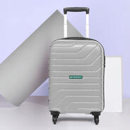 Loot : Cabin Size Suitcases at ?949
