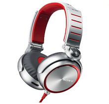 Sony MDR XB920 Extra Bass Headphone Rs.6743 From Snapdeal